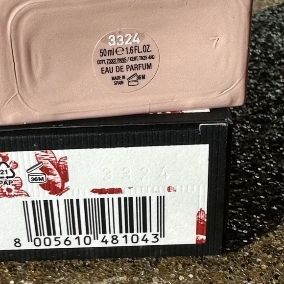 NEW Gucci Bloom Eau de Parfum 1.6oz - Picture 2 of 2